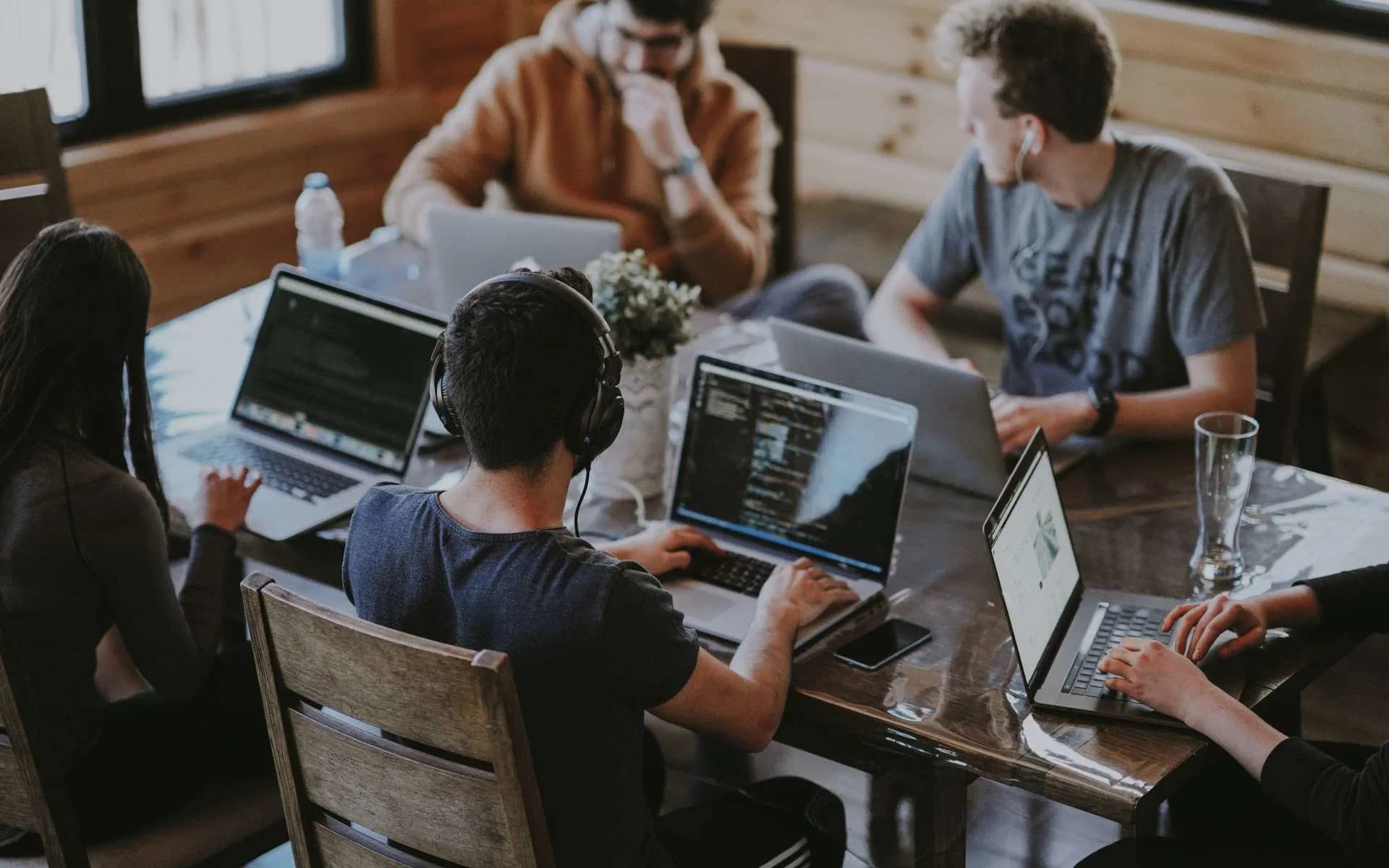 XJumper platform converts notes into publish-ready posts, schedules updates, and manages DMs for growth.